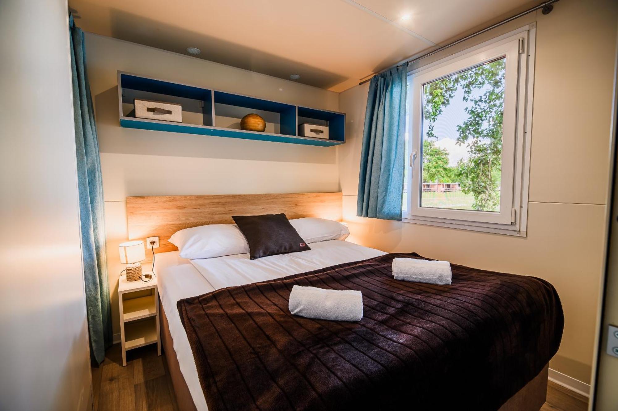 Lake View Mobile Homes With Thermal Riviera Tickets In Terme Catez Catez ob Savi Cameră foto