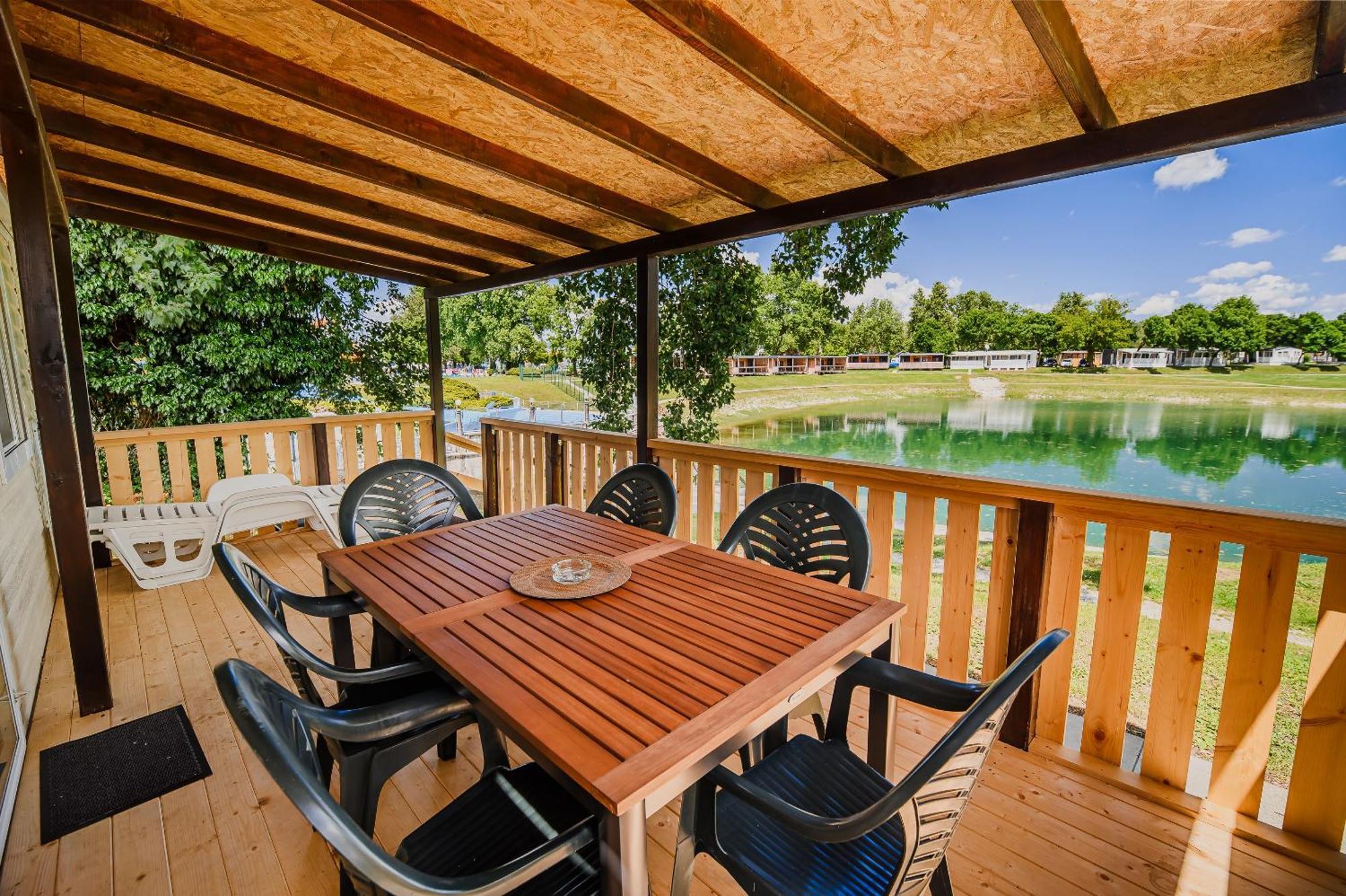 Lake View Mobile Homes With Thermal Riviera Tickets In Terme Catez Catez ob Savi Cameră foto